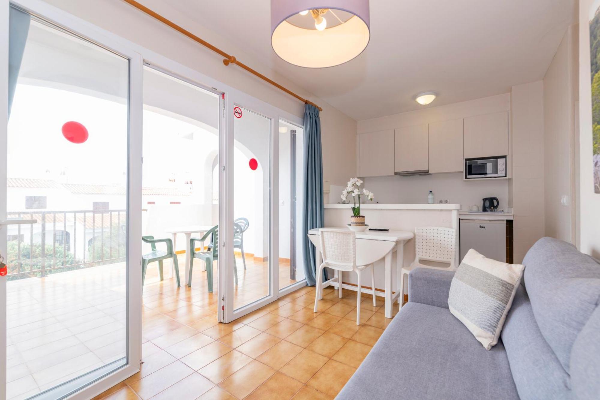 Siesta Mar One Bedroom Apartments Cala En Porter  Exterior foto
